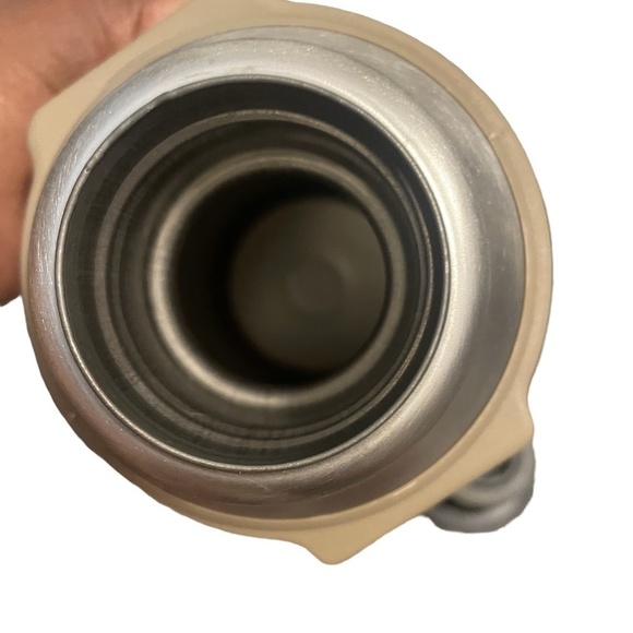 Vintage Insulated Thermos With Stopper 650 One Liter / 4 Cups Hot or Cold‎ Green - Picture 10 of 13